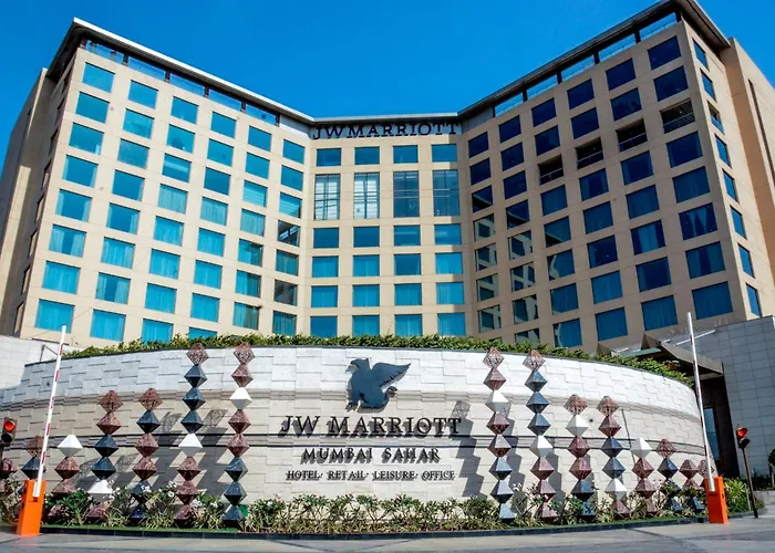 Jw Marriott Mumbai Sahar Airport Hotel
